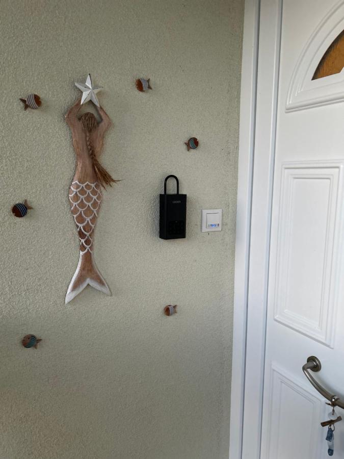 Calliopes By The Sea Boutique Suites Paralia Dionisiou Exterior foto